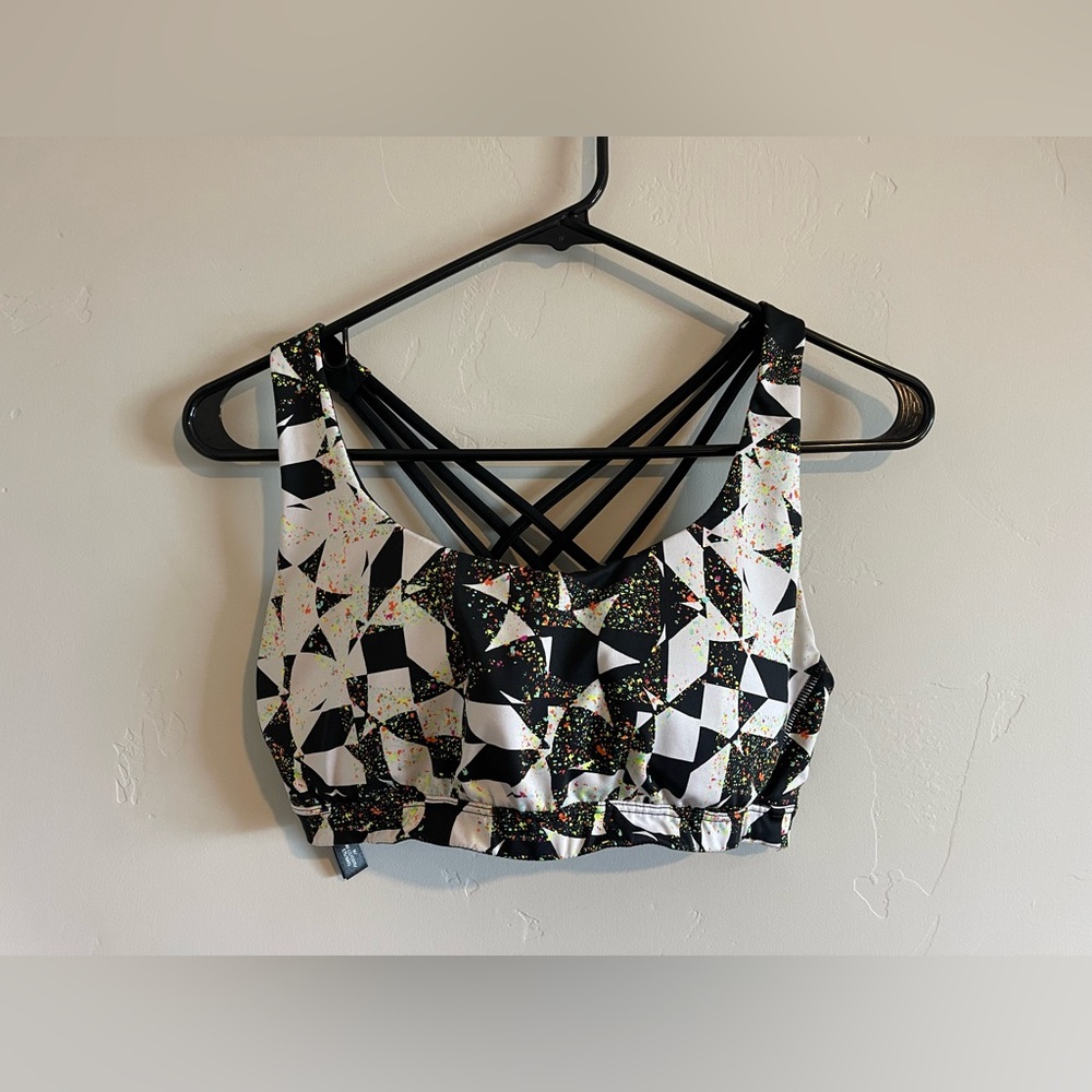 Victoria Sports Bra
